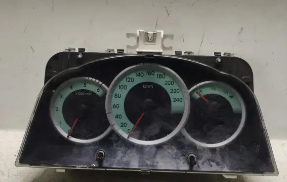 Toyota Corolla Verso AR10 Speedometer (instrument cluster) 838000F092A