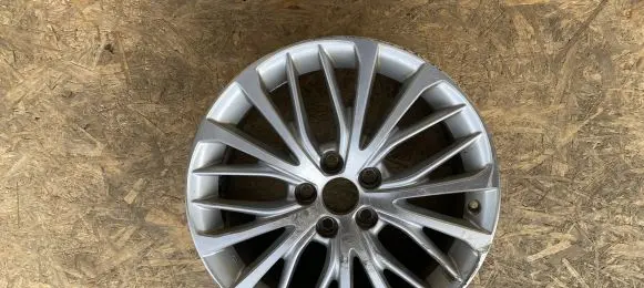 Toyota Camry R18 alloy rim 4041146