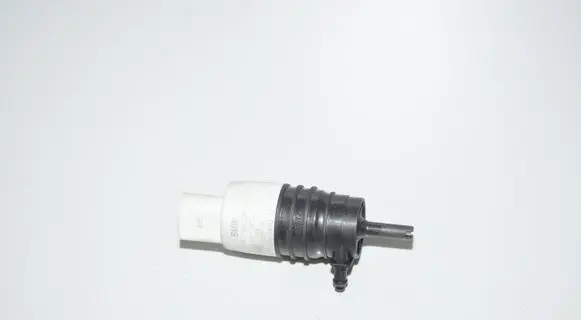 BMW 7 G11 G12 Windscreen/windshield washer pump 7298309 67127298309