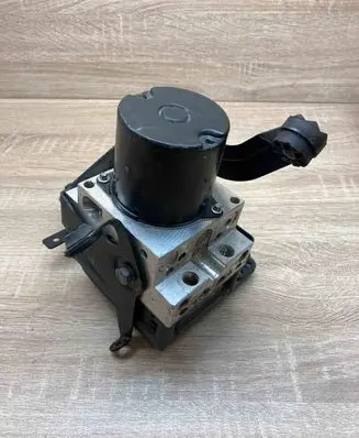 BMW 5 E60 E61 ABS Pump 6774679 0265250217