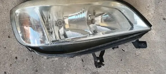 Opel Zafira A Headlight/headlamp