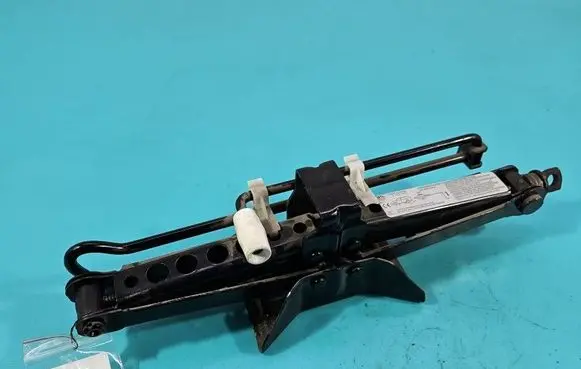 BMW X3 E83 Lift Jack 3403642 IMPRK1557767
