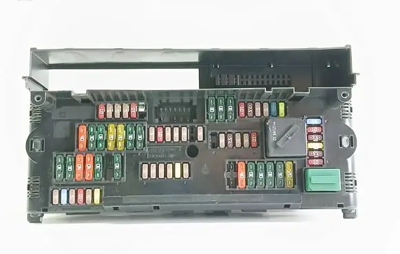 BMW 5 F10 F11 Fuse module 9252815 317033442 02892502