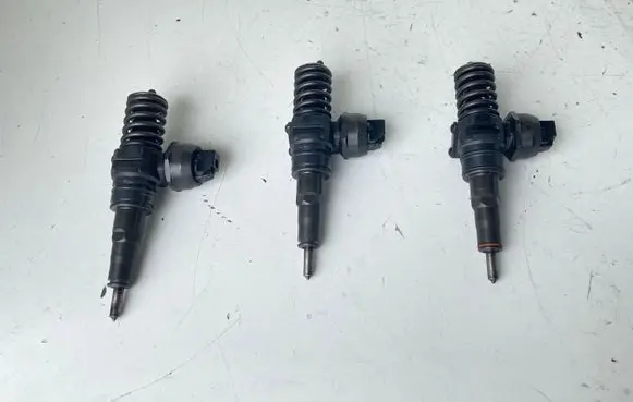 Fuel injectors set