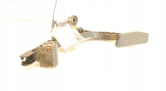 KIA Sportage Accelerator throttle pedal