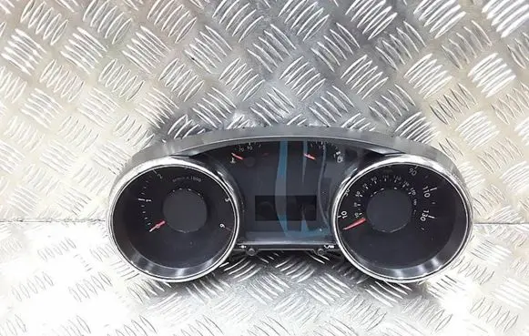 Peugeot 3008 I Speedometer (instrument cluster) 9666175180