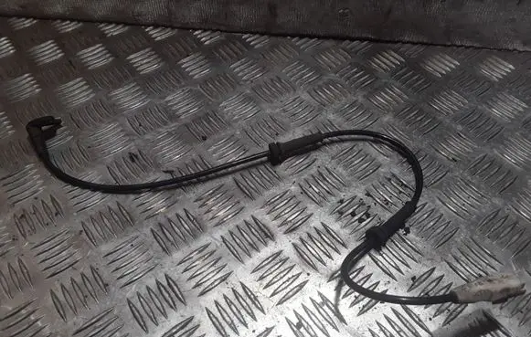 Citroen C4 I ABS brake wheel speed sensor 9652310580
