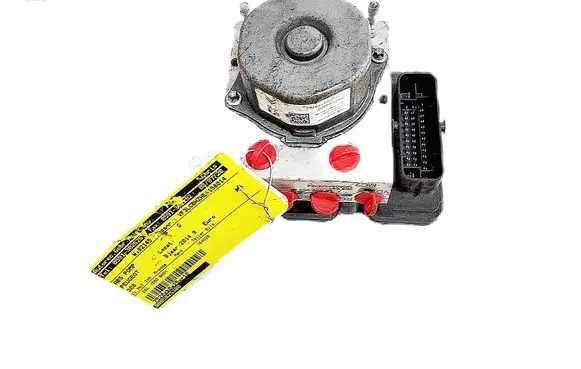 Peugeot 208 ABS Pump 9805825380
