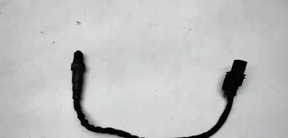 BMW 5 E60 E61 Lambda probe sensor 0281001019