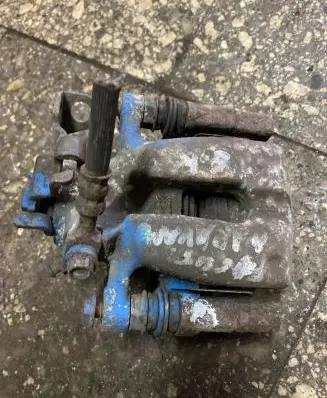 Ford Focus Rear brake caliper