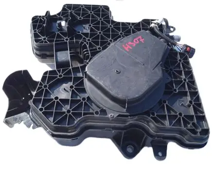 Opel Vivaro AdBlue liquid reservoir 4077148AA