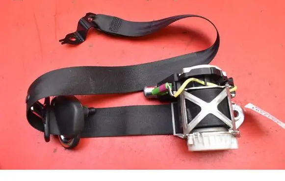 Skoda Roomster (5J) Front seatbelt 5J0857702B