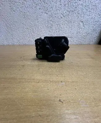 Mercedes-Benz E W210 Seat control switch 2108208910 F6473