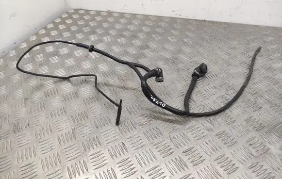 Audi A4 S4 B8 8K Vacuum line/pipe/hose 8K0611931