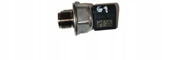 Audi A4 S4 B9 Fuel pressure sensor 04L906054F