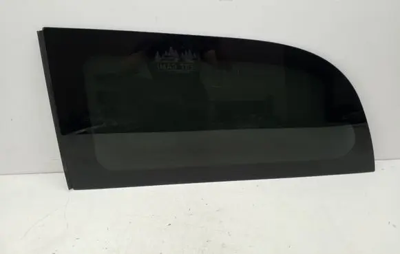 Chrysler Town & Country V Rear side window 43R001385