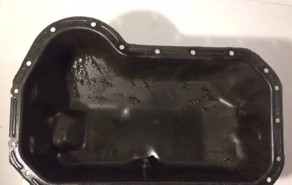 Volkswagen Sharan Oil sump 028103601E