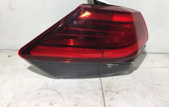 Nissan X-Trail T32 Rear/tail lights 22023746