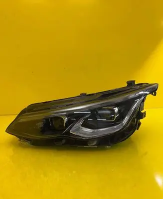 Volkswagen Golf VIII Headlight/headlamp 5H1941059N