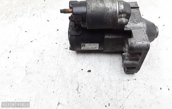 Peugeot 207 Starter motor v755001780