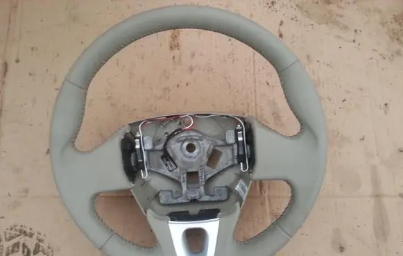 Renault Laguna III Steering wheel