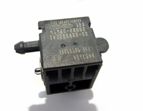 Hyundai Santa Fe Airbag deployment crash/impact sensor 959202B000