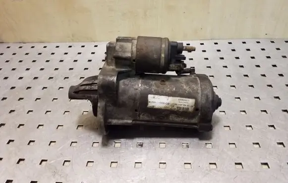 Ford Focus Starter motor AV6N11000GB ESW20E11