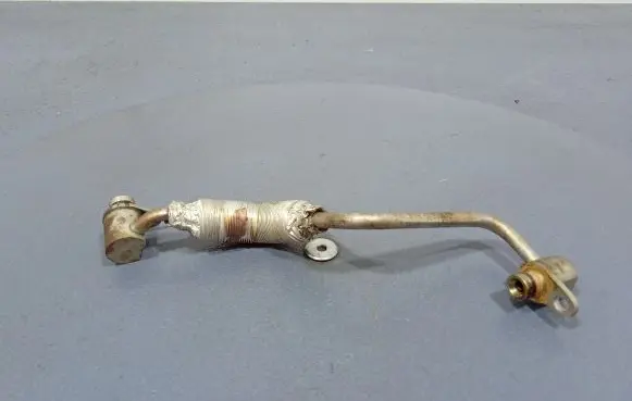 BMW X4 F26 Turbo turbocharger oiling pipe/hose 8054869