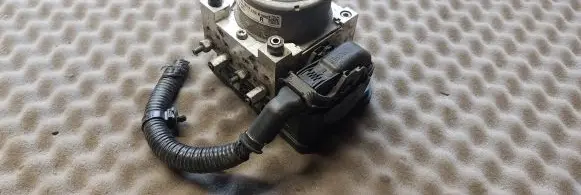 Mazda 3 III ABS Pump BHR1437A0B 06210973273 06262135951