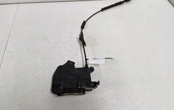 Renault Captur Front door lock 805022764R