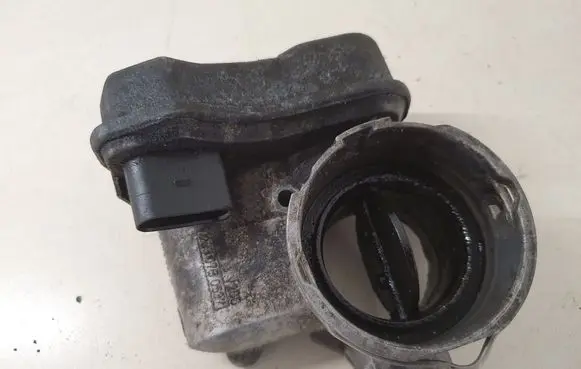 Skoda Octavia Mk2 (1Z) Throttle valve 03G128063B