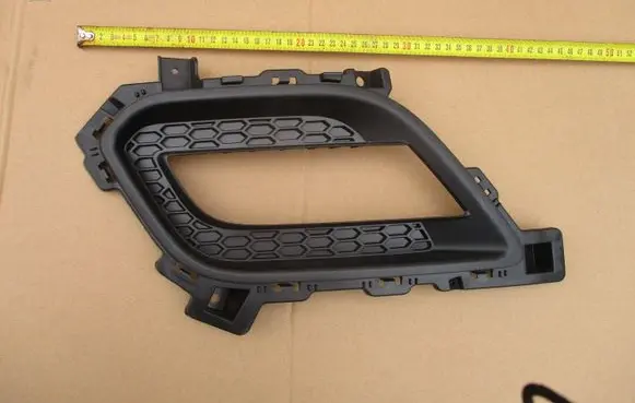 Hyundai i30 Front bumper lower grill 86684-A6500