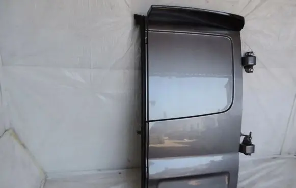 Rear door