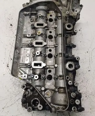 Renault Trafic III (X82) Engine head 110427464R