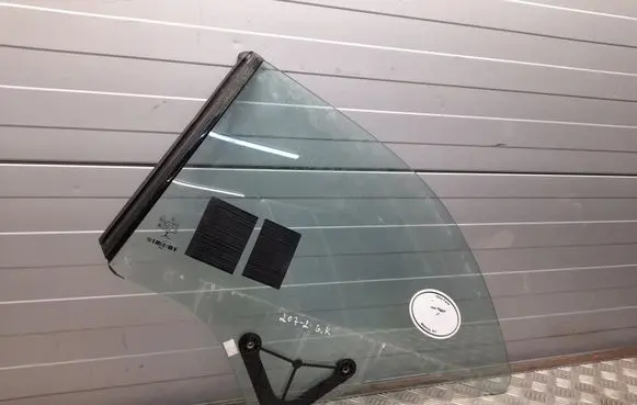 Mercedes-Benz E A207 Side middle window/glass 43R00050