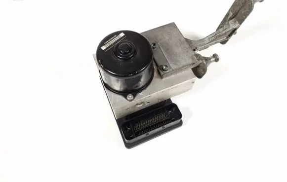 Mercedes-Benz CLK A209 C209 ABS Pump A2095451532