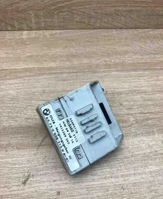 BMW 3 E46 Yaw turn rate sensor 6923215 55892110
