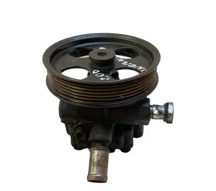 Opel Astra J Power steering pump 55563329