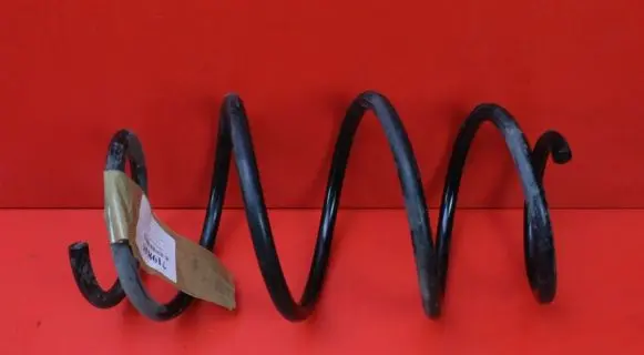 Toyota Auris E180 Front coil spring