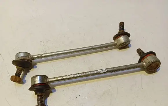 Hyundai Getz Front anti-roll bar/stabilizer link 