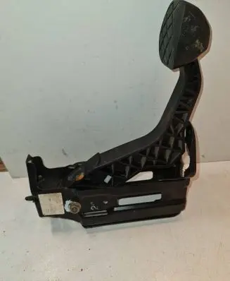Volkswagen Golf IV Clutch pedal 1J1721059Q 1J1721321C R1J1721373C