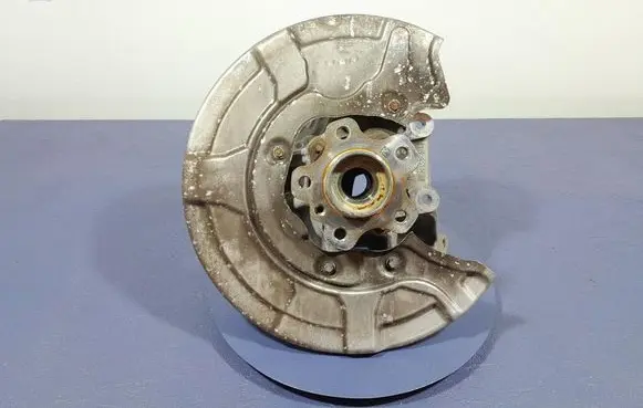 BMW X5 E53 Front wheel hub spindle knuckle 6876653