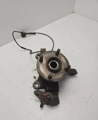 Toyota Corolla E120 E130 Front wheel hub spindle knuckle
