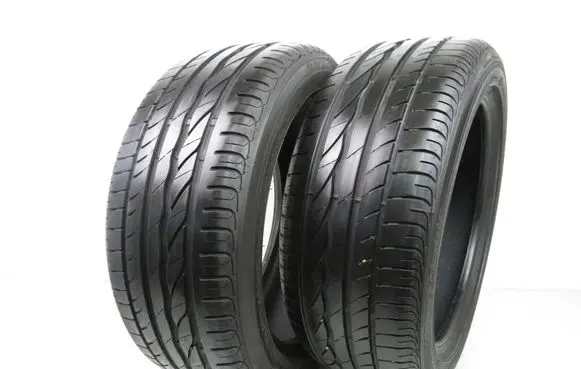 Volkswagen Golf V R16 summer tire 
