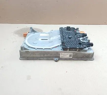 Skoda Enyaq iV Voltage converter inverter 1EA915684FE 1WA915684BM