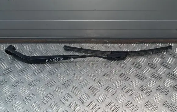 Chevrolet Camaro Windshield/front glass wiper blade 23360285 2572