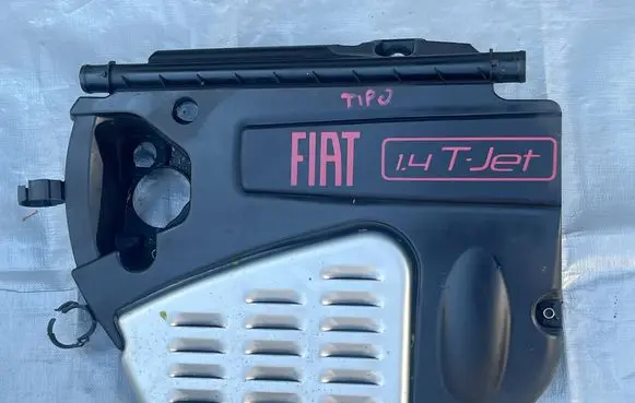 Fiat Tipo Engine cover (trim)