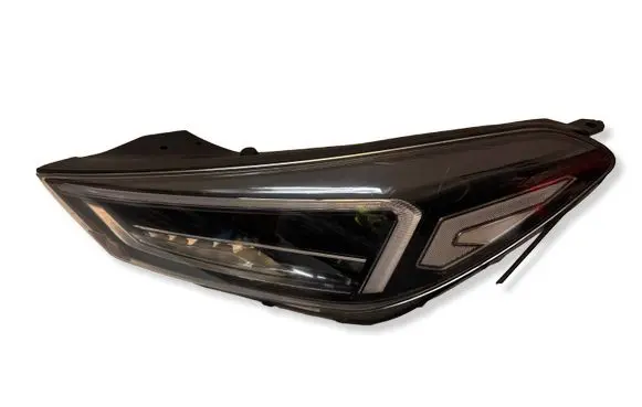 Hyundai Tucson TL Headlight/headlamp D070LH0 L009D700109777 92101D7700