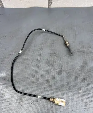 Volkswagen Arteon Exhaust gas temperature sensor 05L906088 05L906088AK