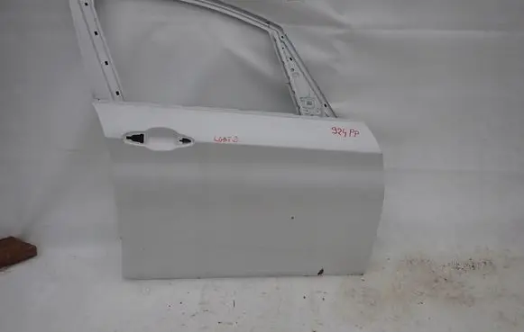 BMW 2 F46 Front door